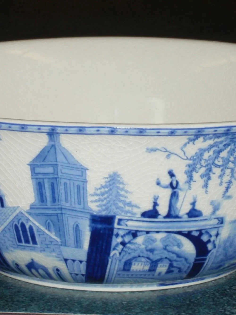 Pottery Barn Sophia Willow Serving Bowl Crackle Glaze 9